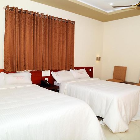 Anandkrishna Residency Hotell Guruvāyūr Eksteriør bilde