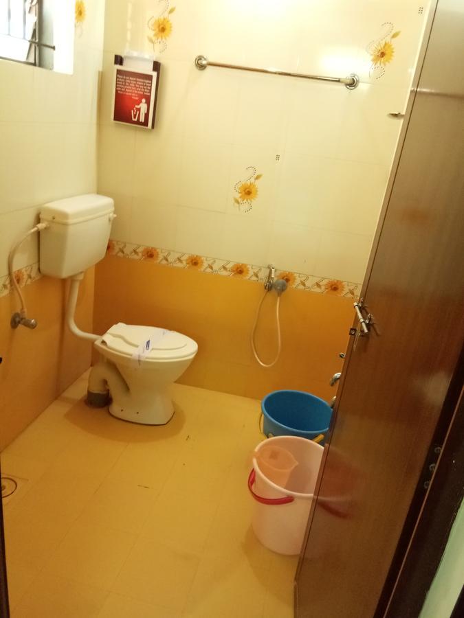 Anandkrishna Residency Hotell Guruvāyūr Eksteriør bilde