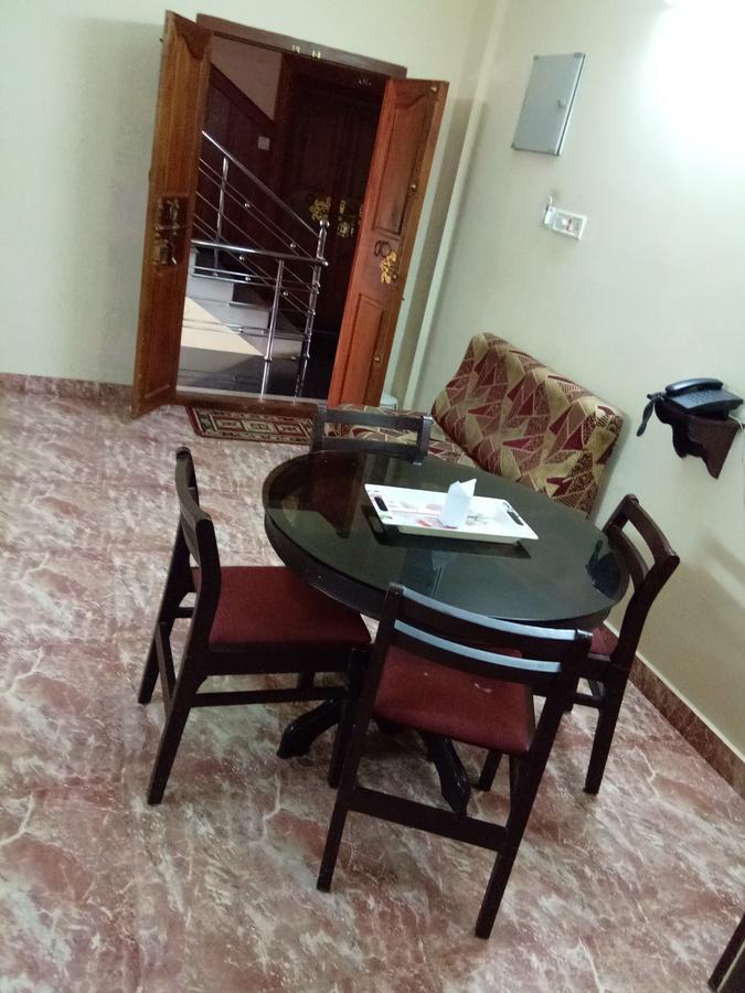 Anandkrishna Residency Hotell Guruvāyūr Eksteriør bilde