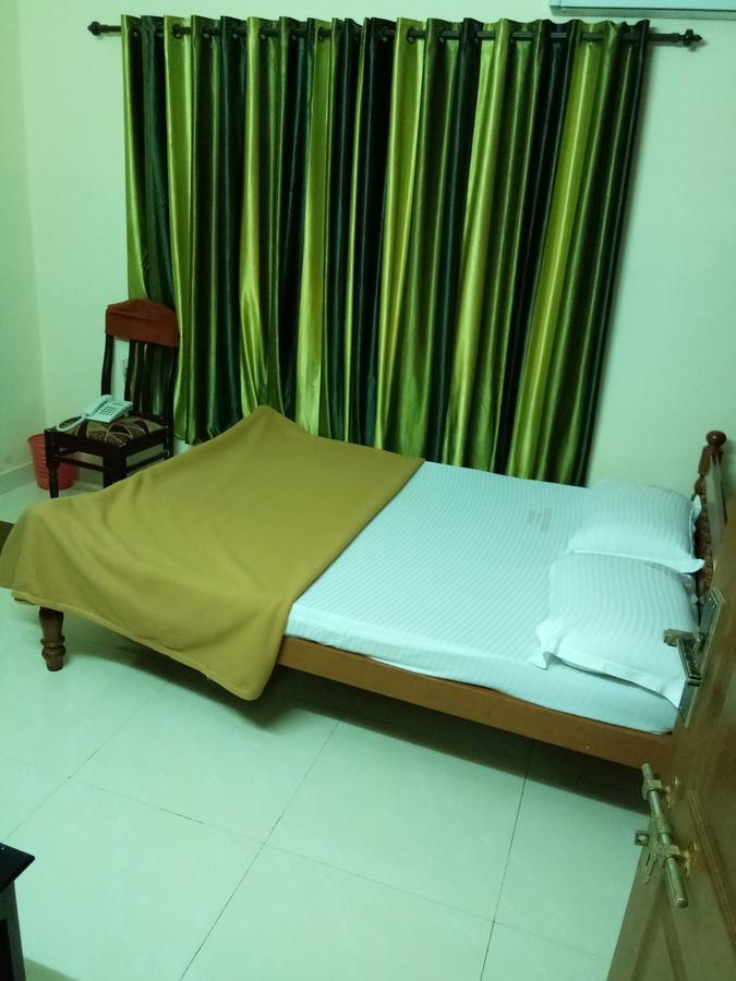 Anandkrishna Residency Hotell Guruvāyūr Eksteriør bilde