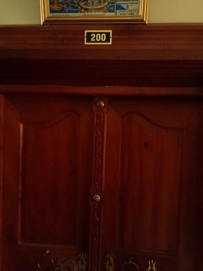Anandkrishna Residency Hotell Guruvāyūr Eksteriør bilde